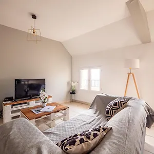 Chaleureux Avec 2 Grandes Appartement